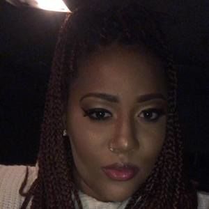 Meet your Posher, Malika